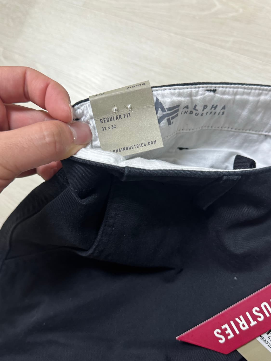 [32x32] 새상품 알파인더스트리 ACU 블랙 카고 바지 상품이미지2