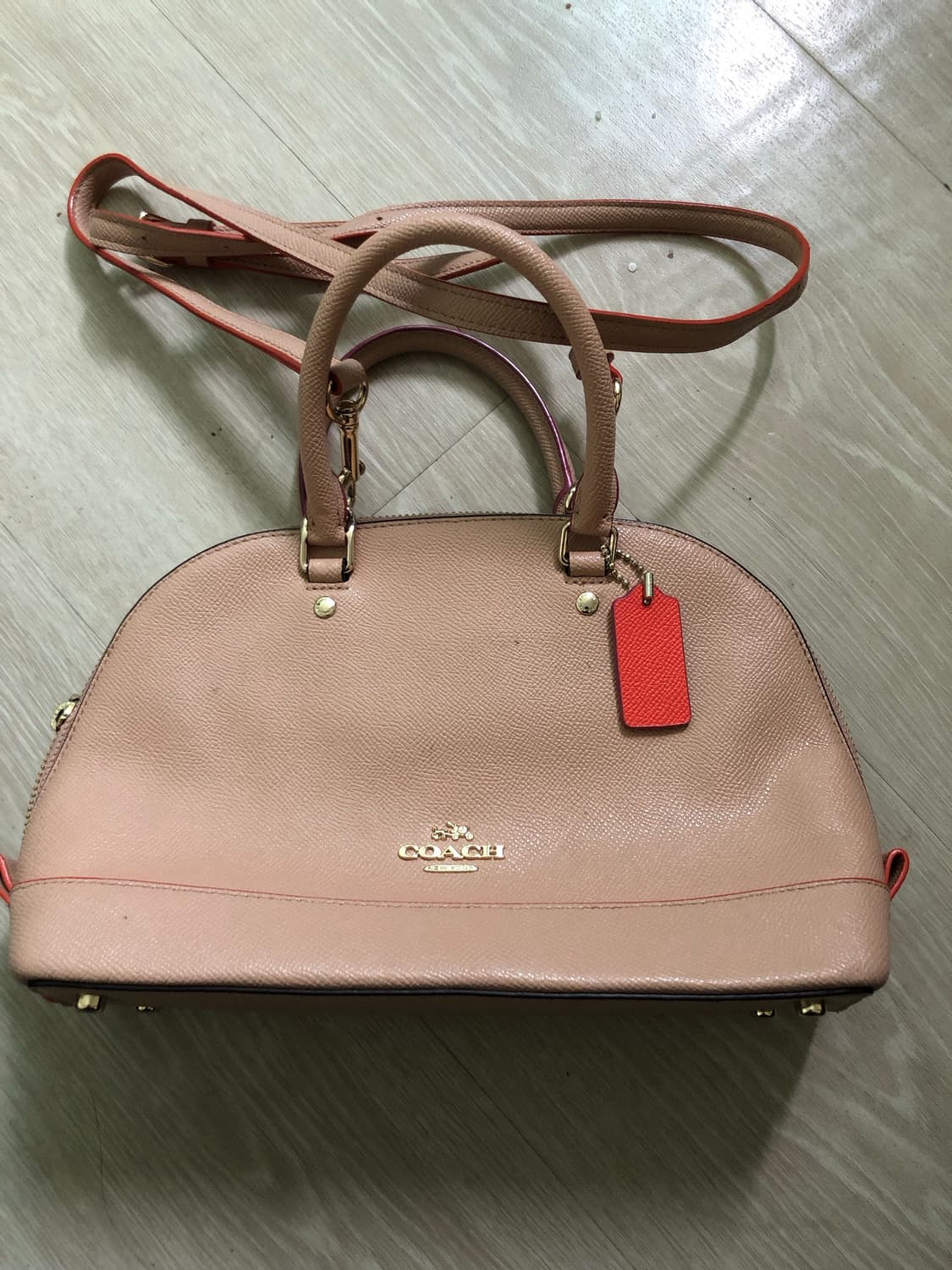 코치 핸드백 만원 상품이미지1