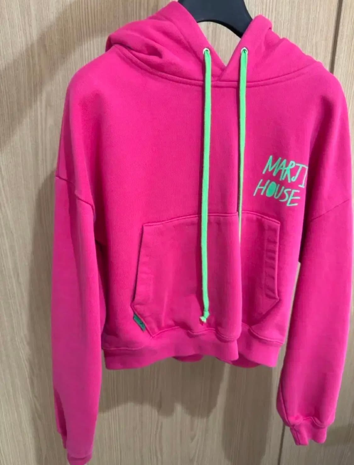 마르지하우스 크롭 후드티 상품이미지1