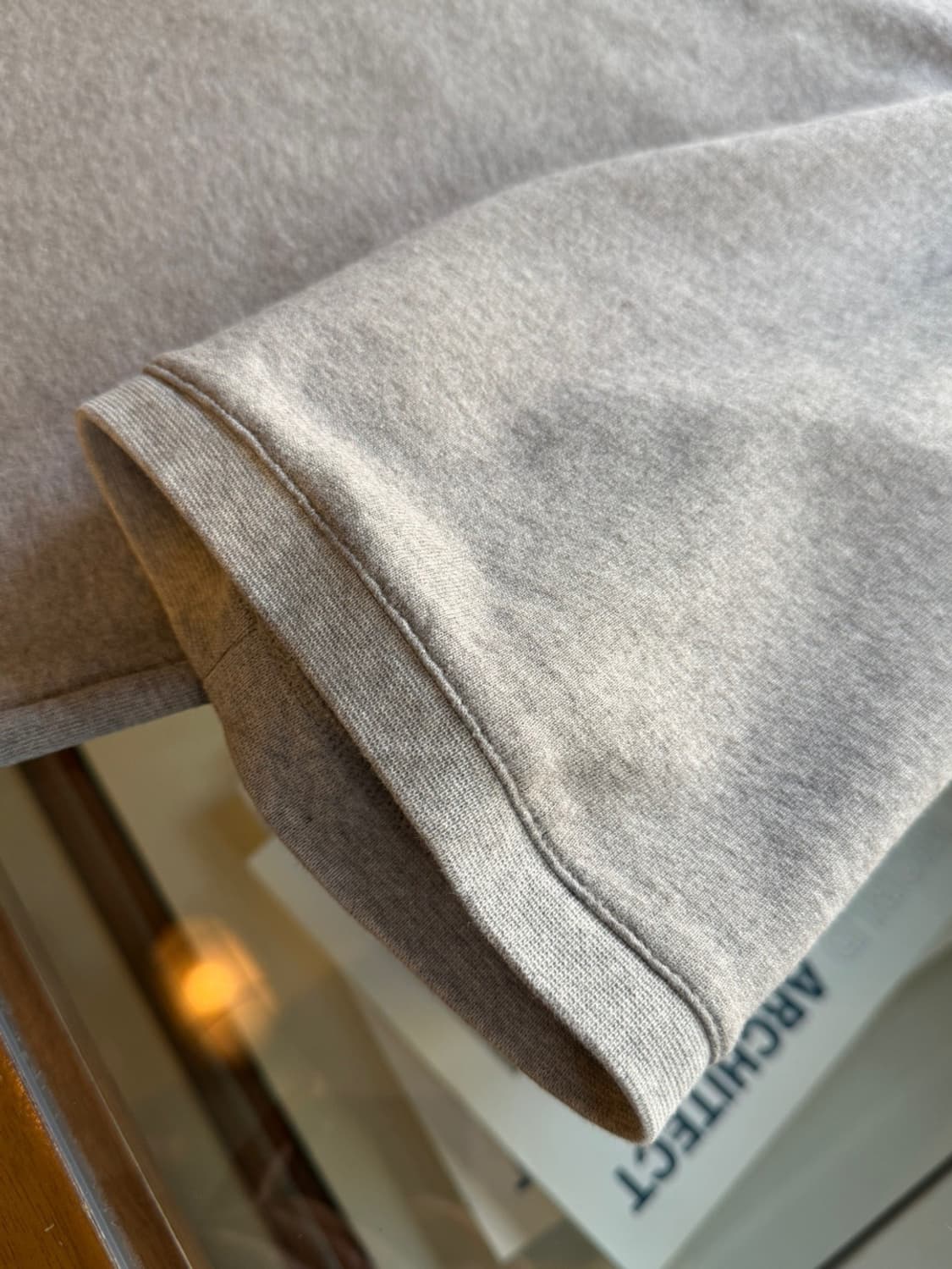 유니버셜 웍스 맨투맨 100 상품이미지9