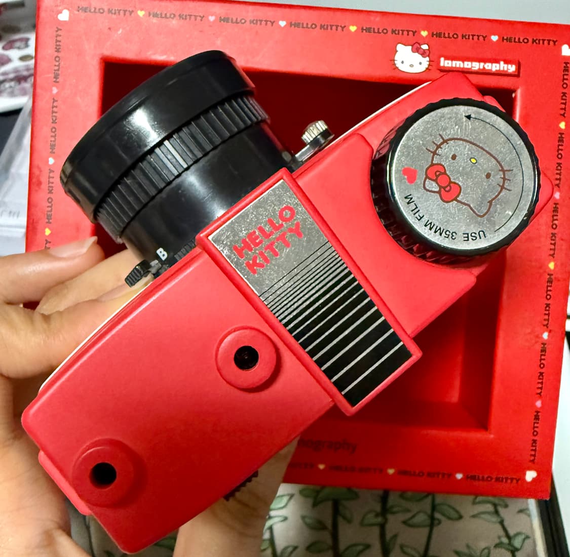 로모그래피 다이아나 미니 헬로키티 콜라보 필름카메라 고전 빈티지 상품이미지6
