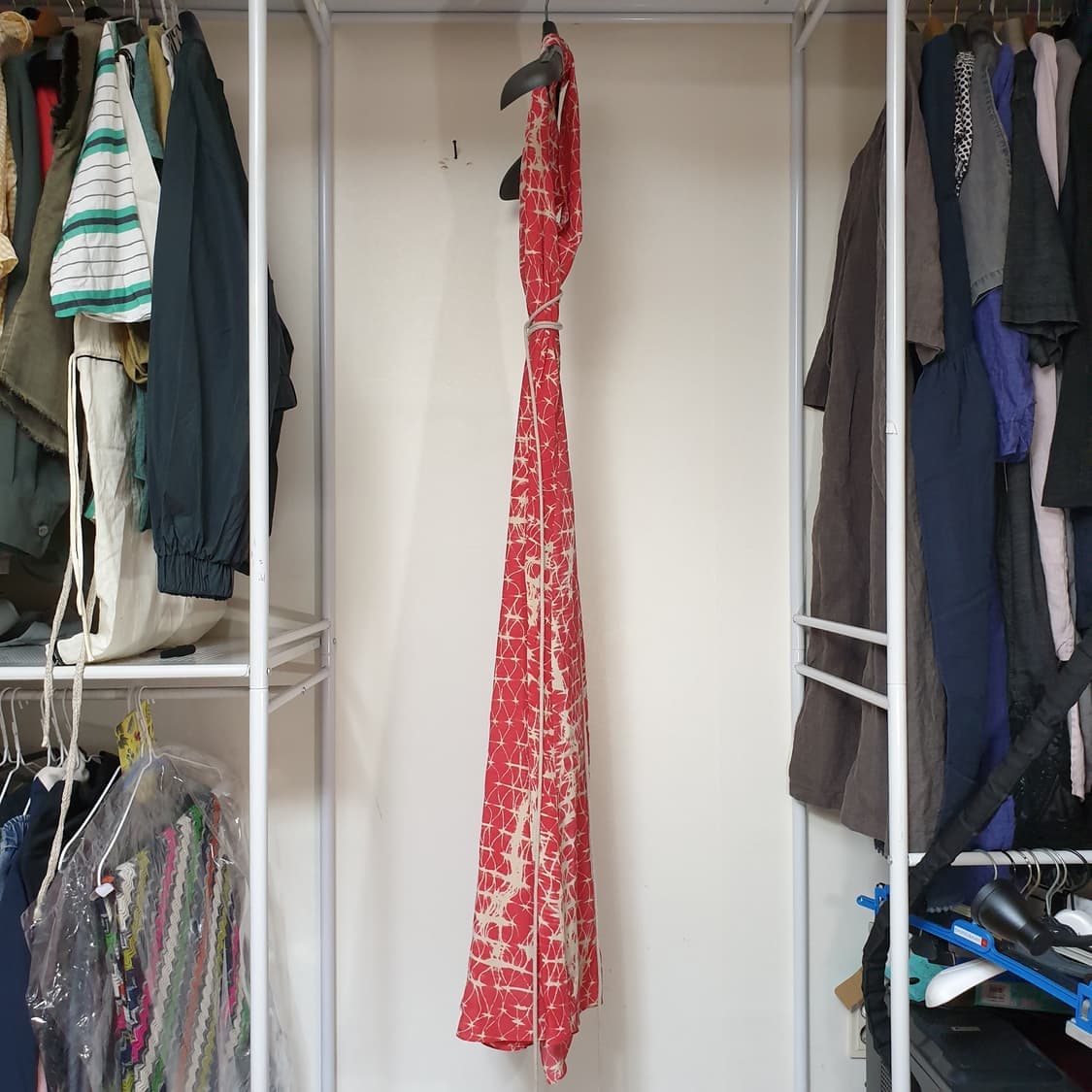 Gryphon 그리픈 그리폰 뉴욕 실크 타이다이 홀터넥 맥시 원피스 상품이미지3