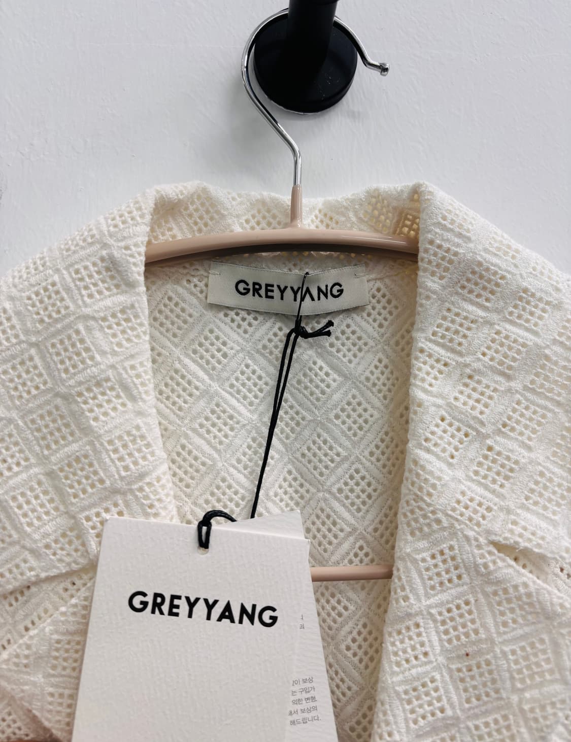 그레이양(GREYYANG) 아일렛 하프 셔츠 화이트 상품이미지3