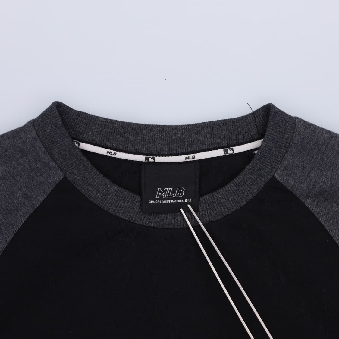 90 MLB 엠엘비 뉴욕양키스 스펠로고 맨투맨 원피스 4212 상품이미지4