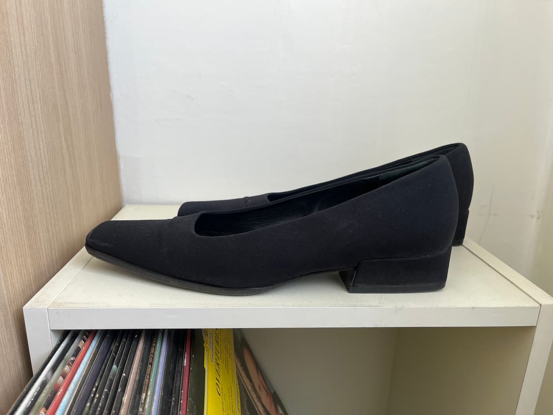 프라다 나일론 스퀘어 슈즈 38 상품이미지2