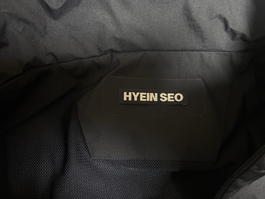 Hyein seo 혜인서 graphic shell jacket 상품이미지3