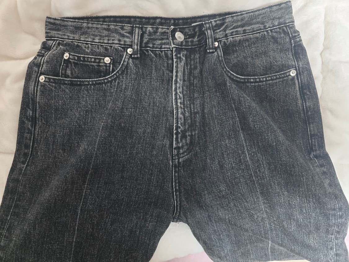 모드나인 mod1w 블랙 스타더스트 데님

30 상품이미지4