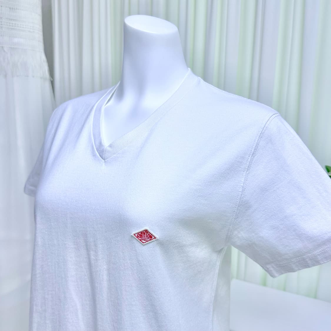 단톤 코튼 브이넥 반팔티셔츠 상품이미지2