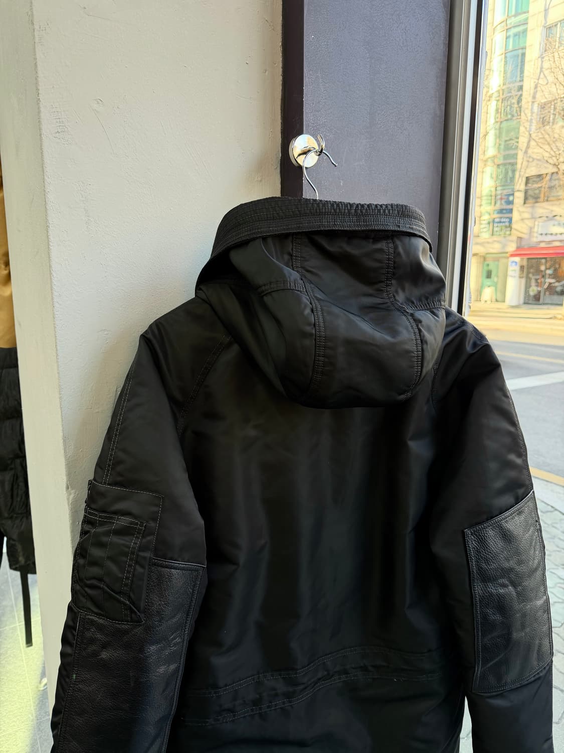 50/ 솔리드옴므 구스다운 고트레더 후디 패딩 상품이미지7