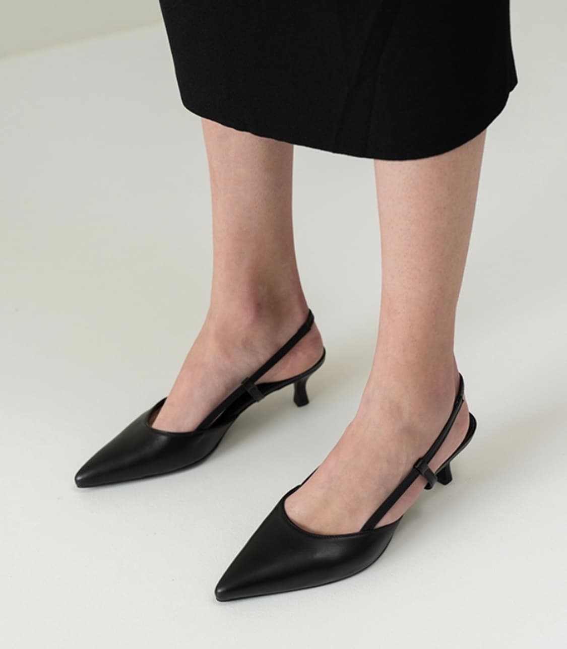 루아레 304 슬링백 상품이미지1