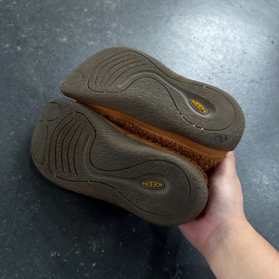 250 칸 KEEN 하우저 2 상품이미지5