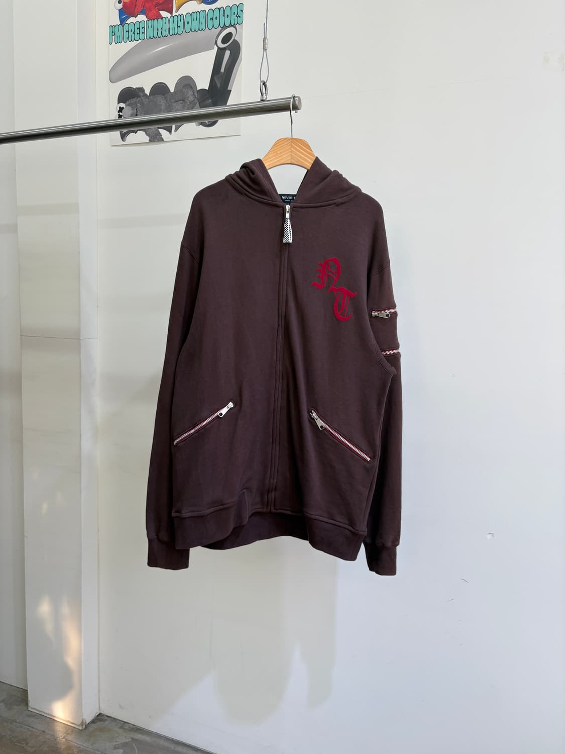 NEVER TRUST (Made in Japan) 후드집업 상품이미지1