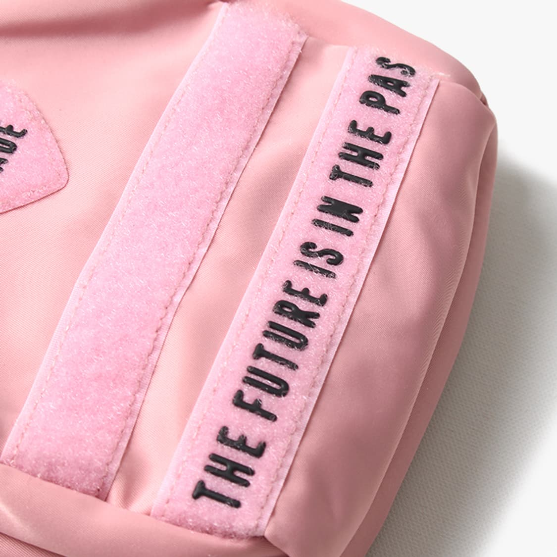  HUMAN MADE "Pink Shoulder Bag" 상품이미지4