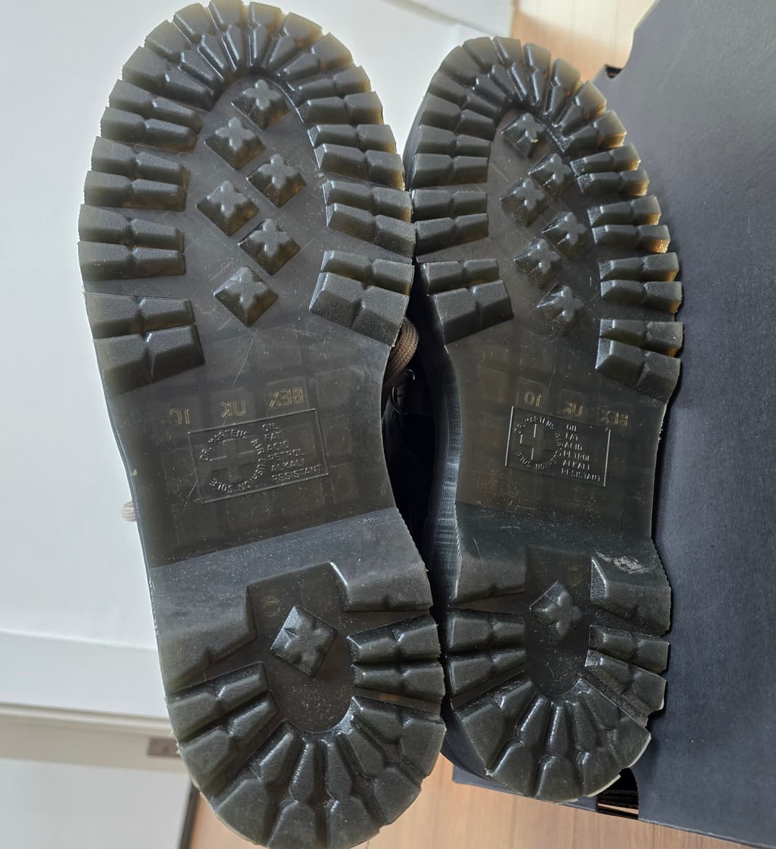 (uk9.5) 닥터마틴 릭오웬스 1460 쿼드 솔 메가레이스 부츠 상품이미지4