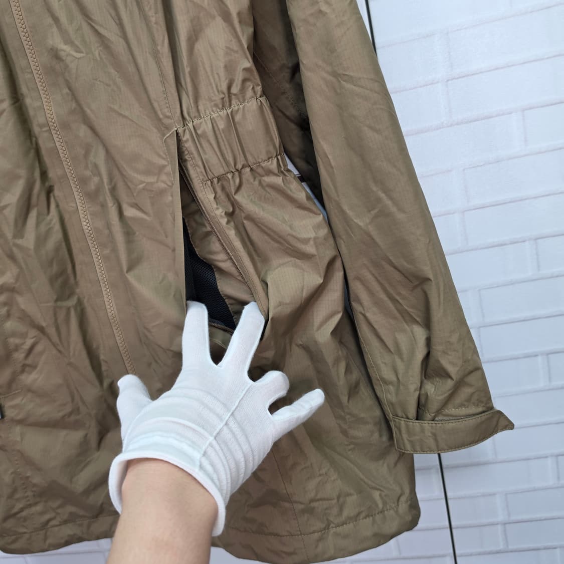 마운틴 하드웨어 우비 자켓 바람막이 코트 90 S사이즈 새상품급 상품이미지5