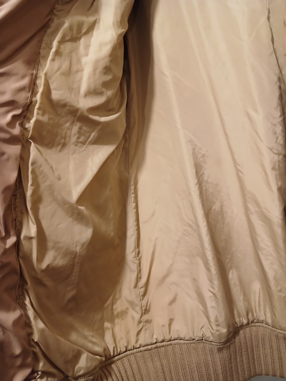 라코스테 정품 여성 퀼팅 패딩 40 (95) 사이즈 상품이미지3