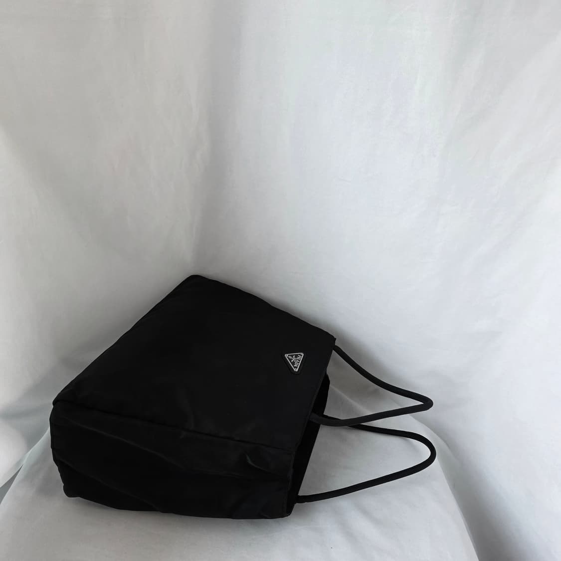 [정품 PRADA] 프라다 포코노 나일론 토트백 상품이미지4