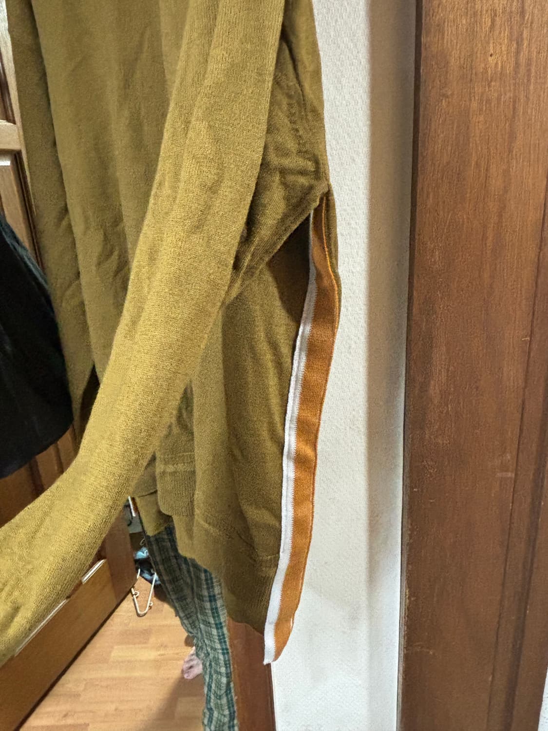 커스텀멜로우 니트 브라운 나이키 아디다스 노스페이스 스노우피크 상품이미지4