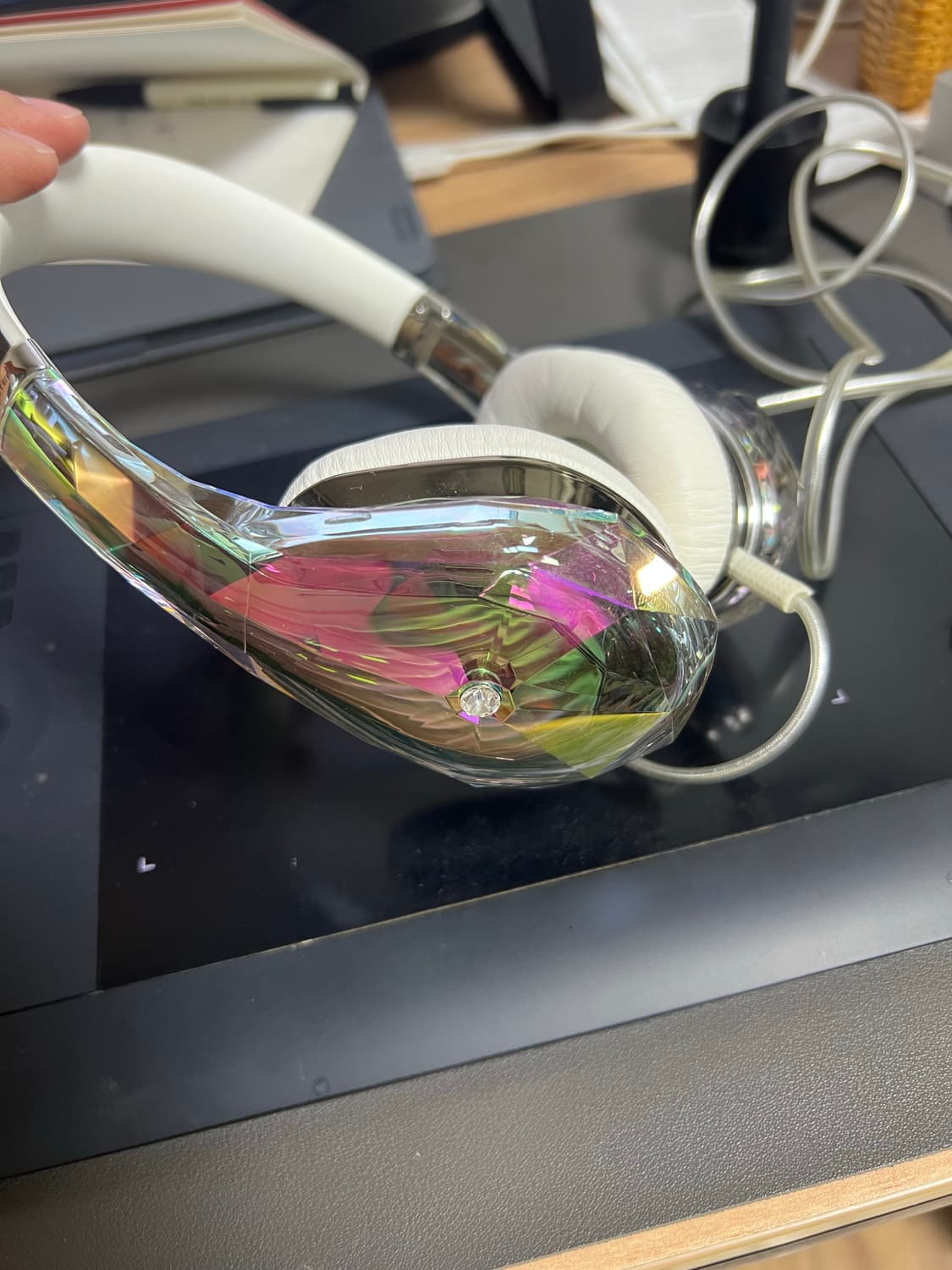 다이아몬드 티어스 유선 헤드폰  상품이미지2