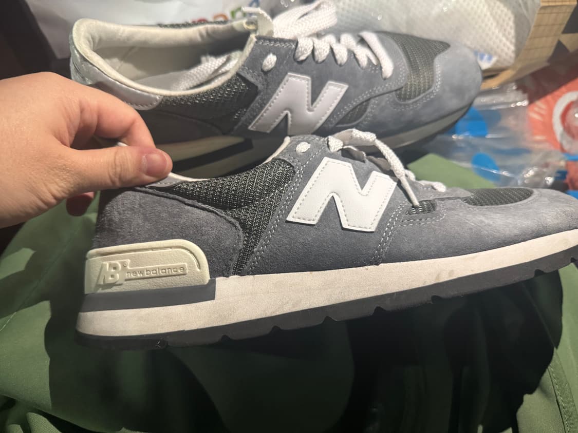 뉴발란스 m990v1  gry 상품이미지1