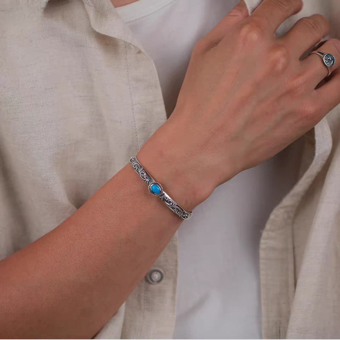 Oceanora 핸드카빙 터쿼이즈 925 실버 뱅글 상품이미지4