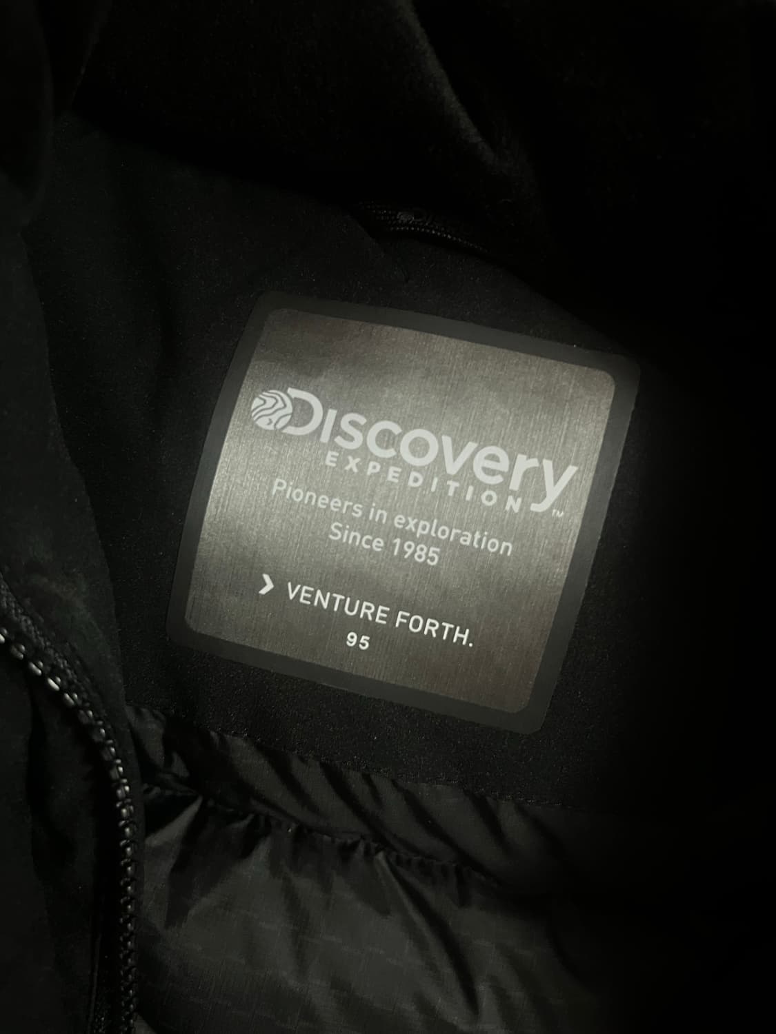 디스커버리 롱패딩 상품이미지2