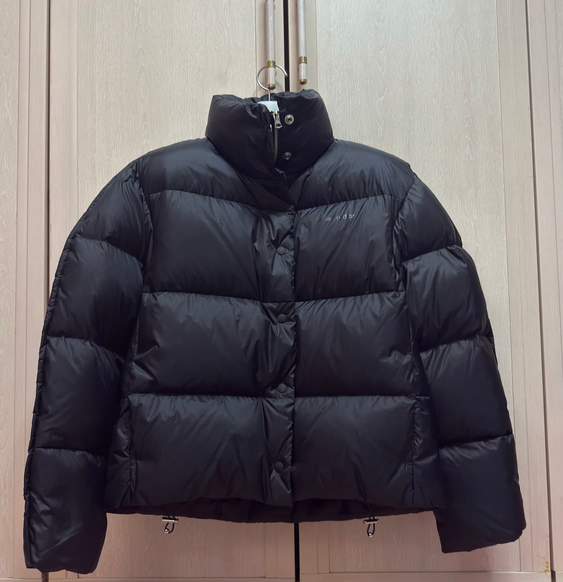 [36]아크네 패딩 상품이미지1