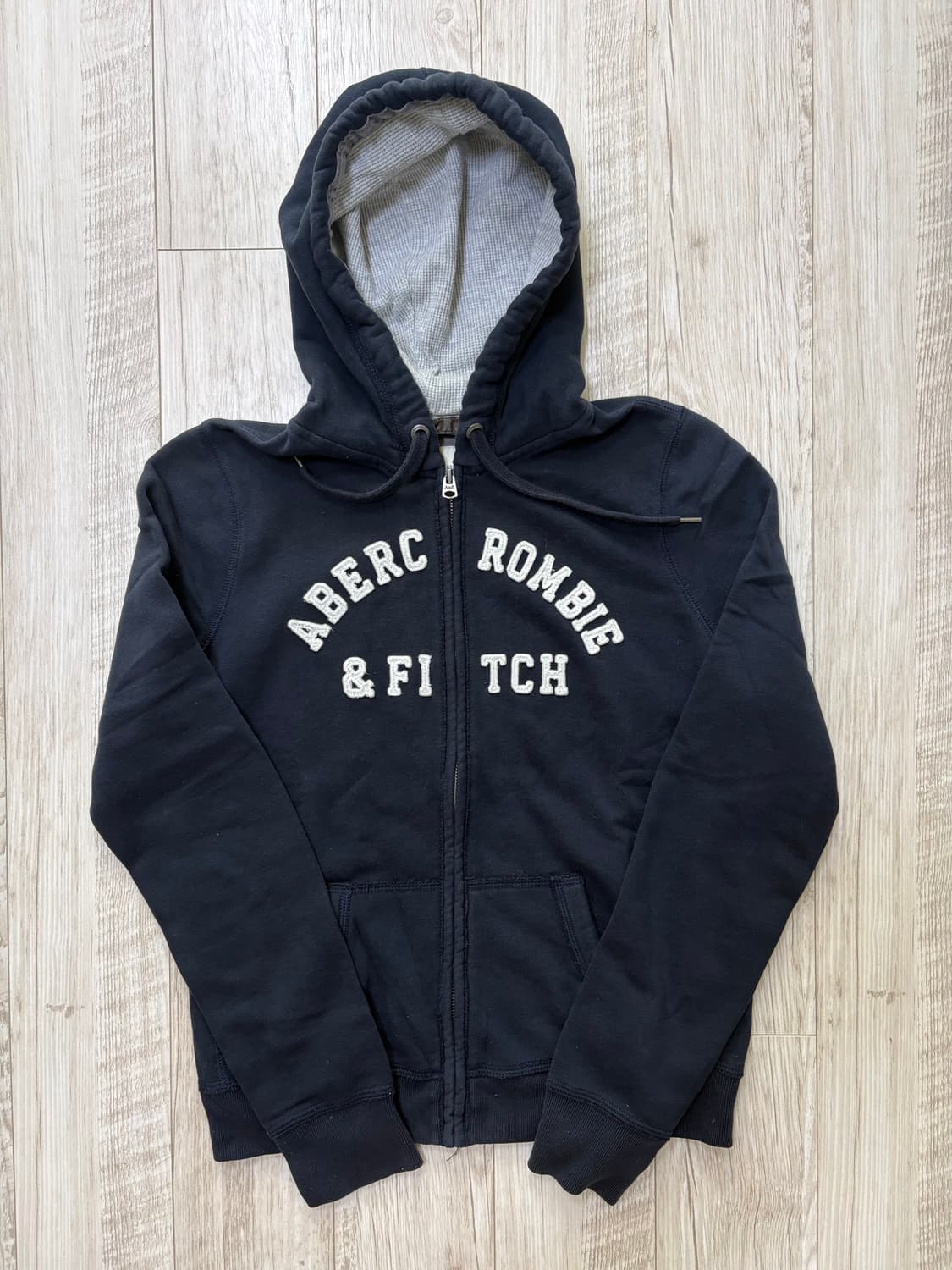 아베크롬비 딱붙핏 후드집업 네이비 L 상품이미지1