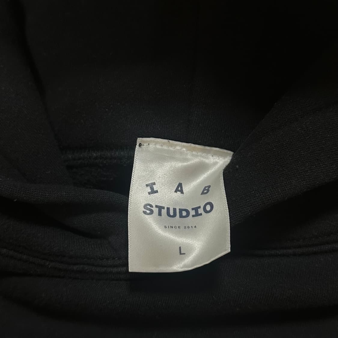 아이앱 스튜디오 후드 블랙 L 상품이미지3