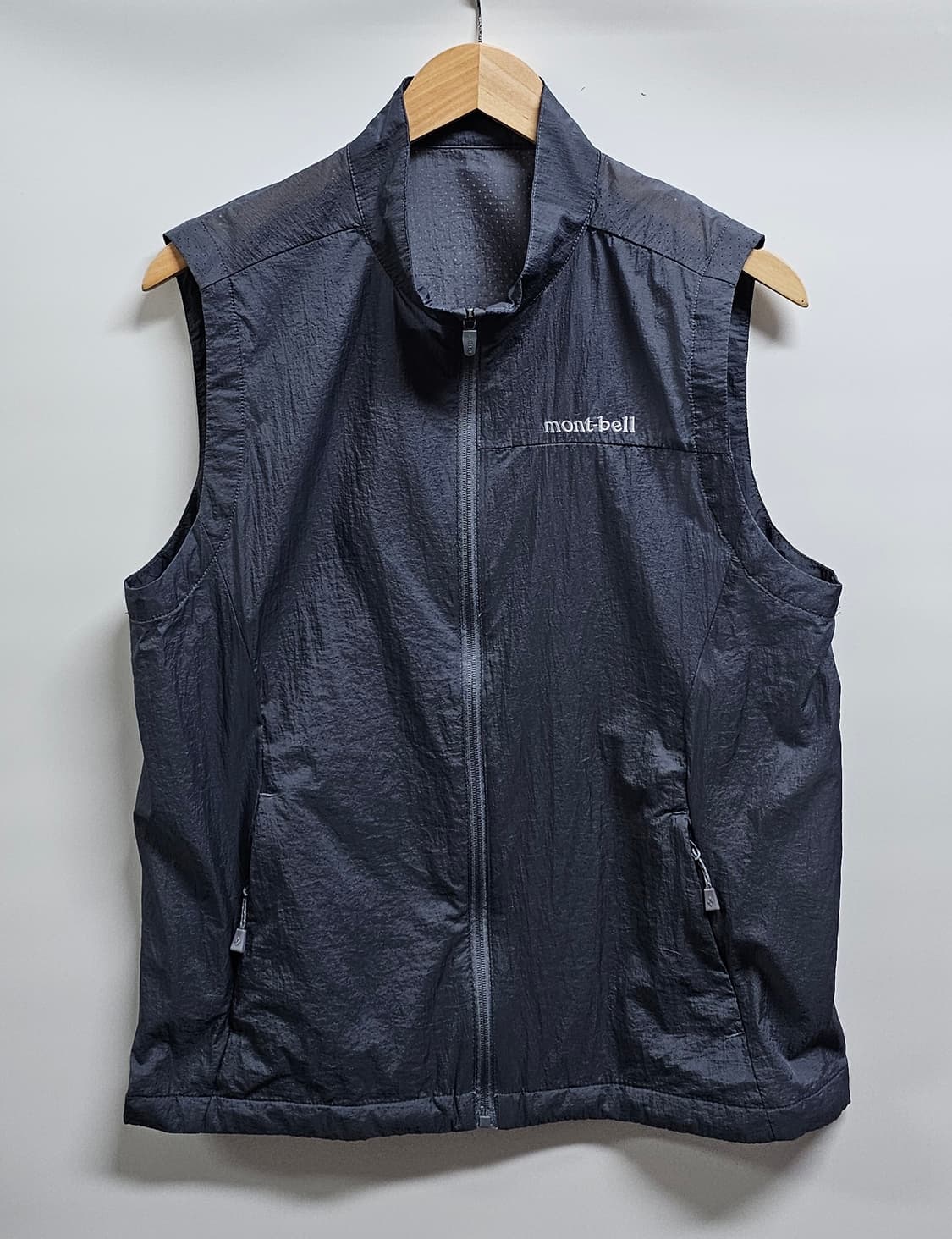 몽벨 바람막이 조끼 L 24년신상 상품이미지1