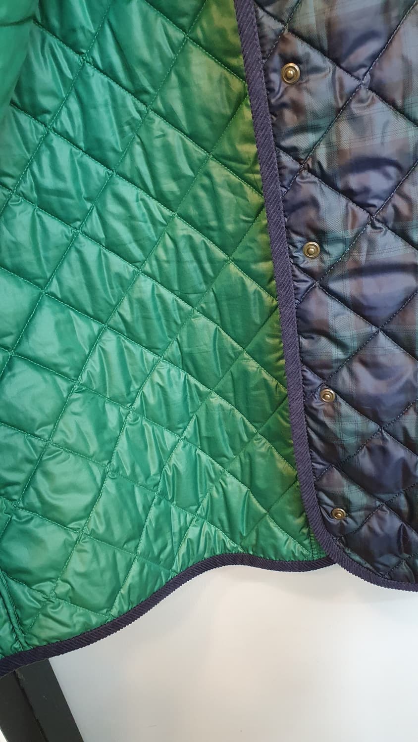 여성 빈폴 타탄체크 퀼팅 자켓 100사이즈입니다.  상품이미지5