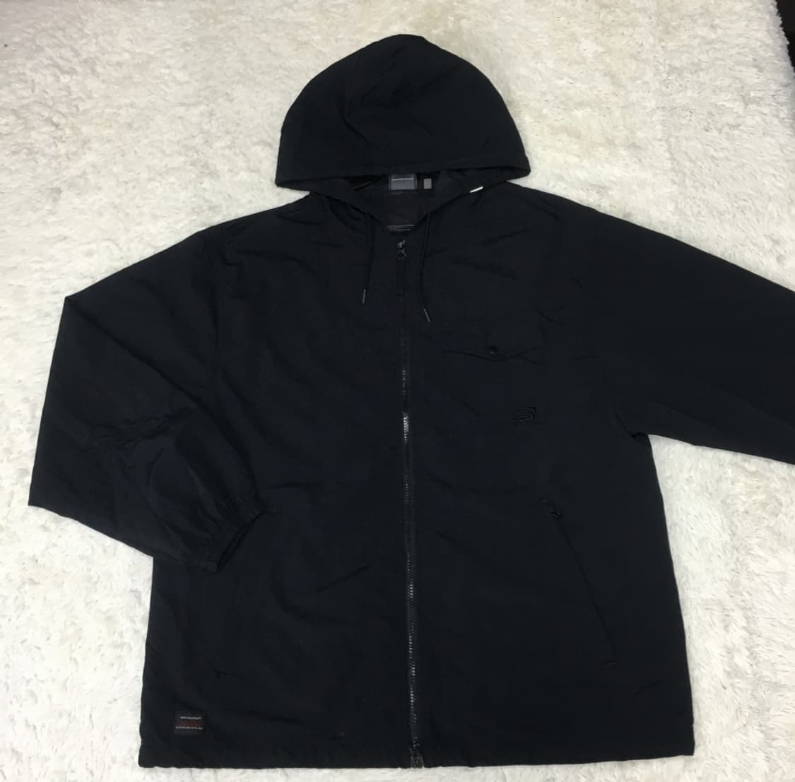 뉴발란스 포켓 바람막이자켓 CC13 상품이미지1