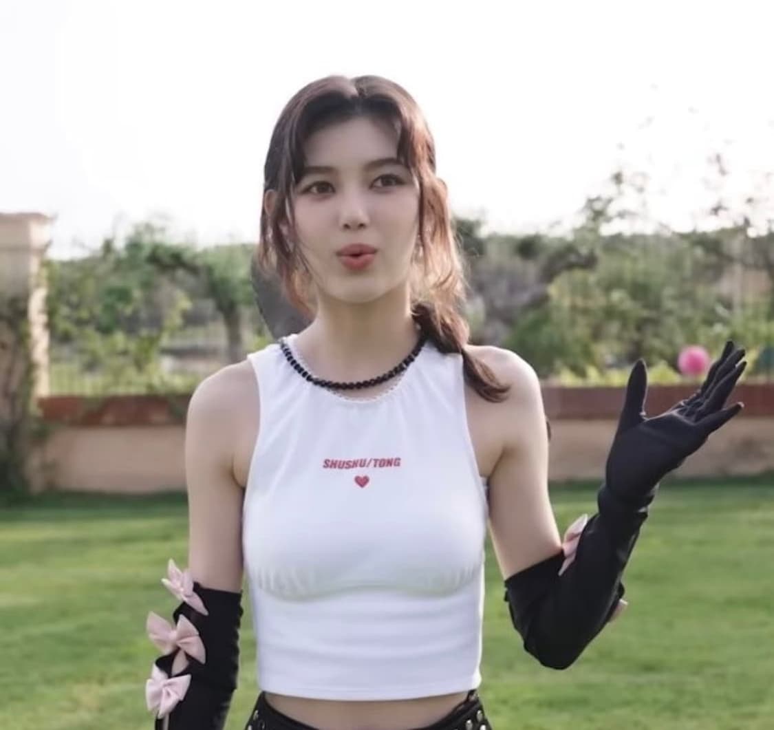 슈슈통 화이트 코튼탑 상품이미지1