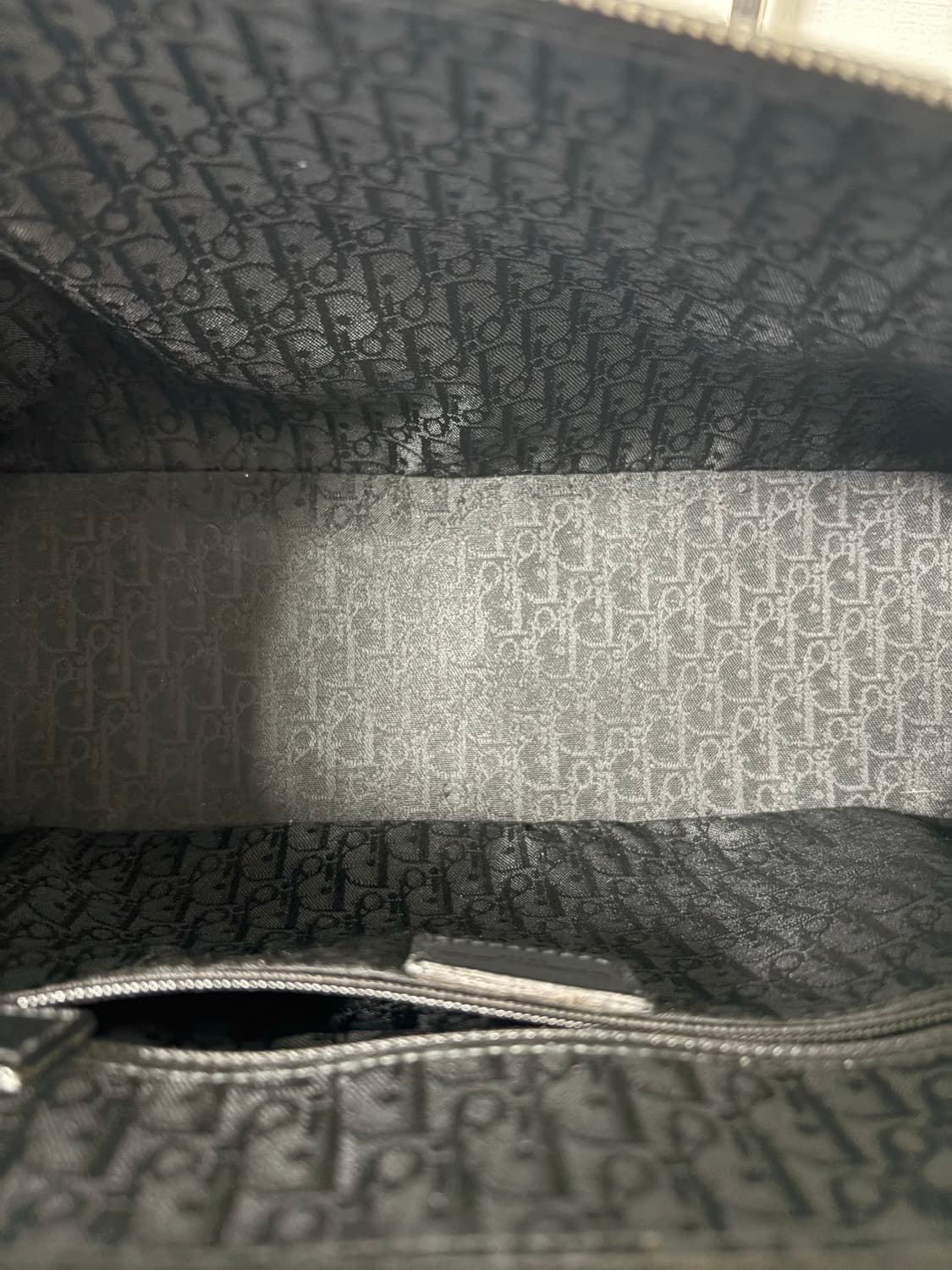 디올 스트릿시크 레더 토트백 상품이미지9