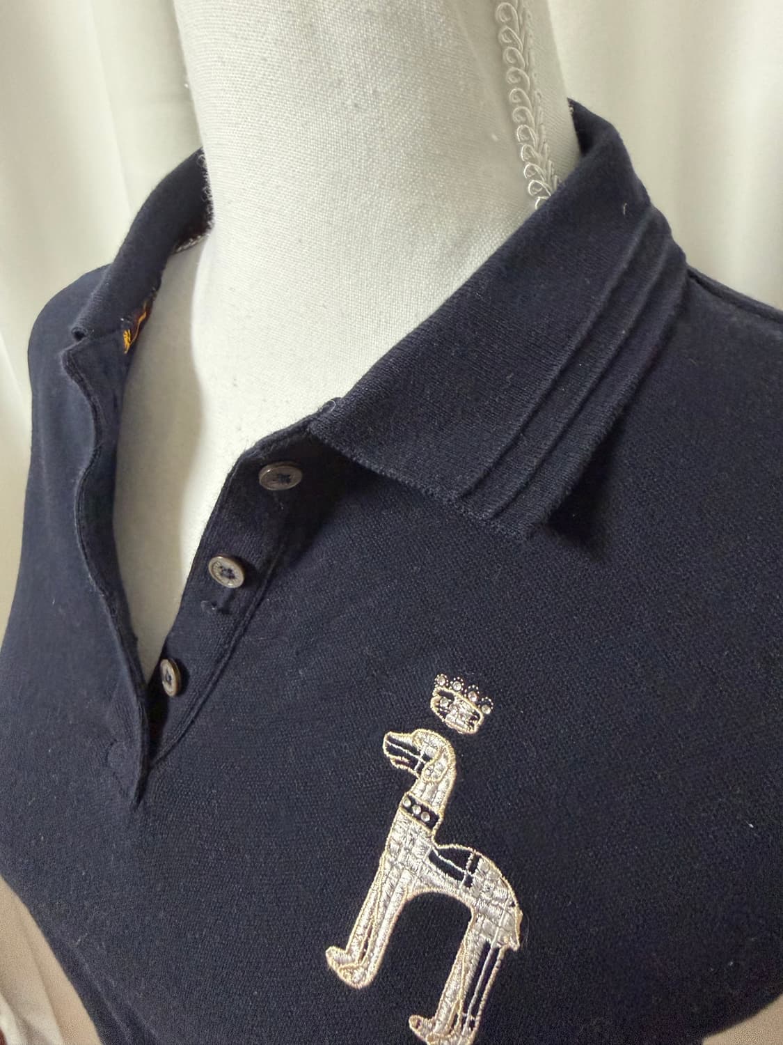 유일)해지스 딱붙 y2k 빅로고 피케 카라티 상품이미지4