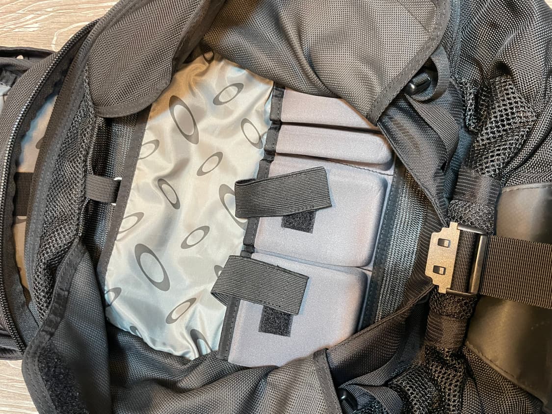 오클리 아이콘 3.0 백팩 상품이미지7