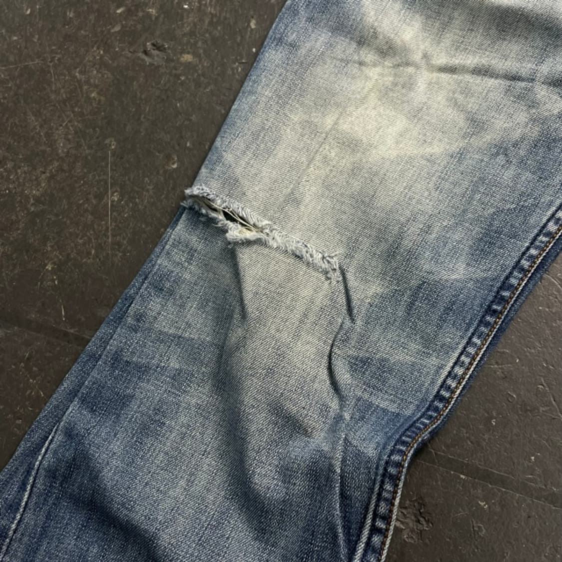 32 리바이스 501 청바지 상품이미지3