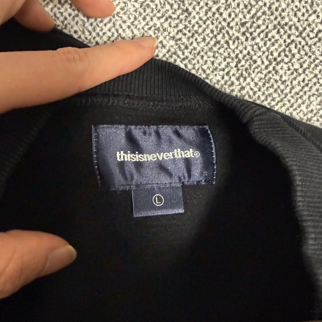 디스이즈네버댓 맨투맨 블랙 L 긴팔 디네댓 상품이미지3