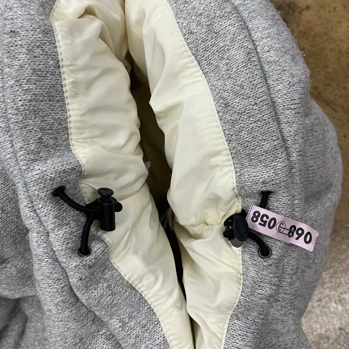 노스페이스 그레이 블랙 배색 면 코튼 패딩 조끼 80 상품이미지7