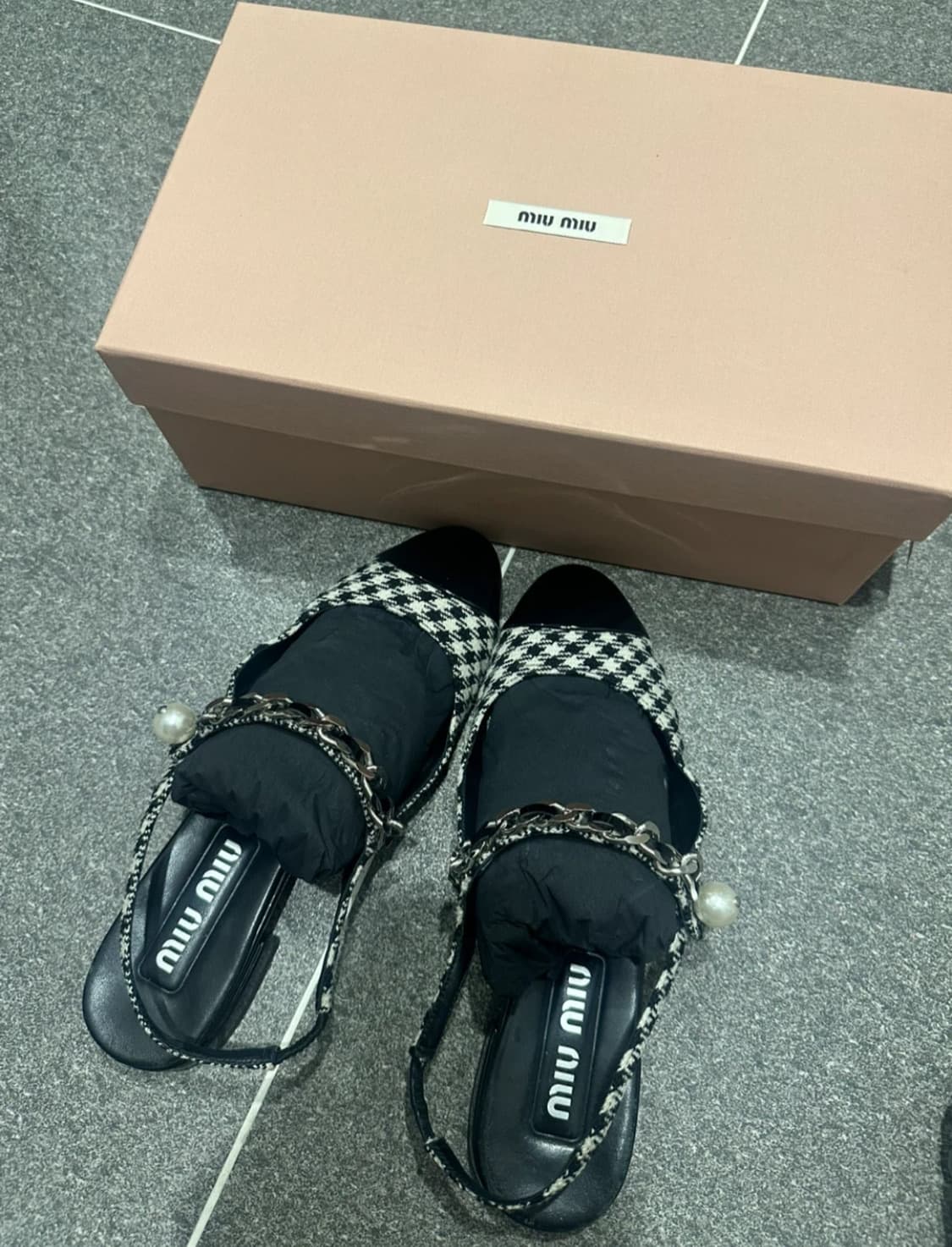 미우미우 37 깅엄 체크 발레리나 슬링백 상품이미지3