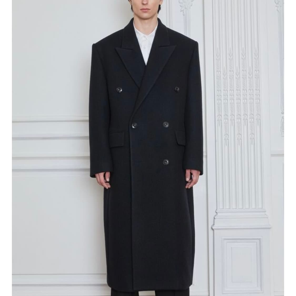 질스튜어트 뉴욕 24fw 불랙 오버핏 울블렌드 대디 코트 상품이미지4
