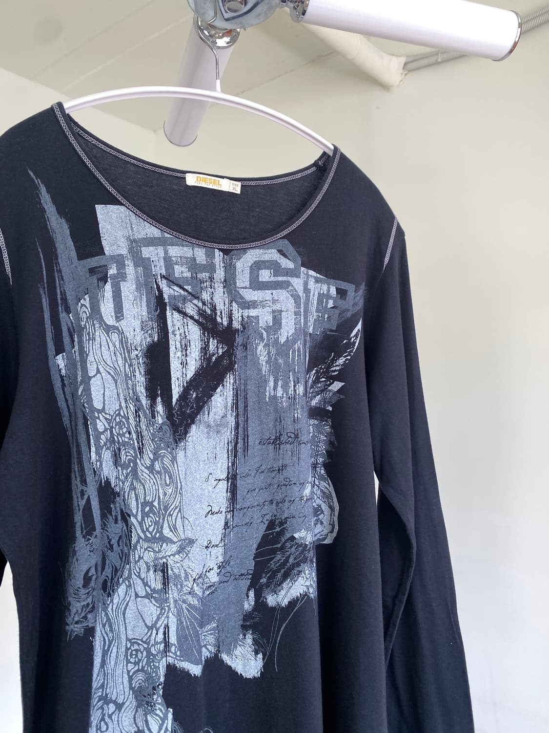 디젤 그래픽 롱슬리브 상품이미지4