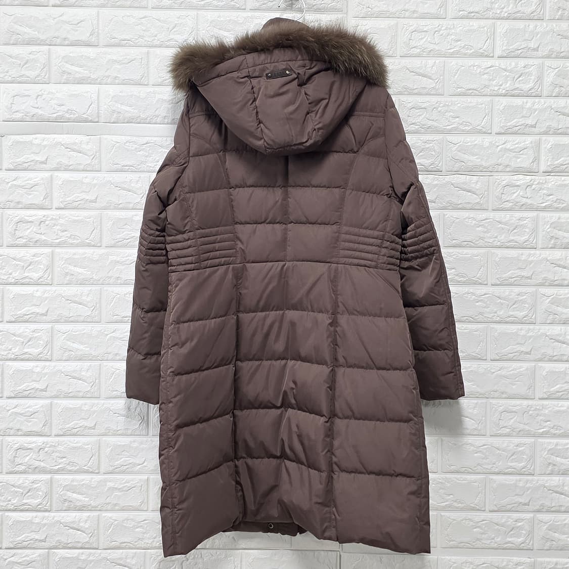 택포_ 닥스 DAKS 고동색 여성 구스다운 패딩 100 상품이미지4