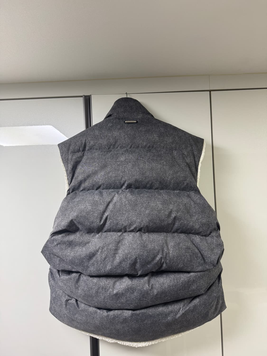 Iro paris 이로 패딩베스트 새상품 상품이미지3