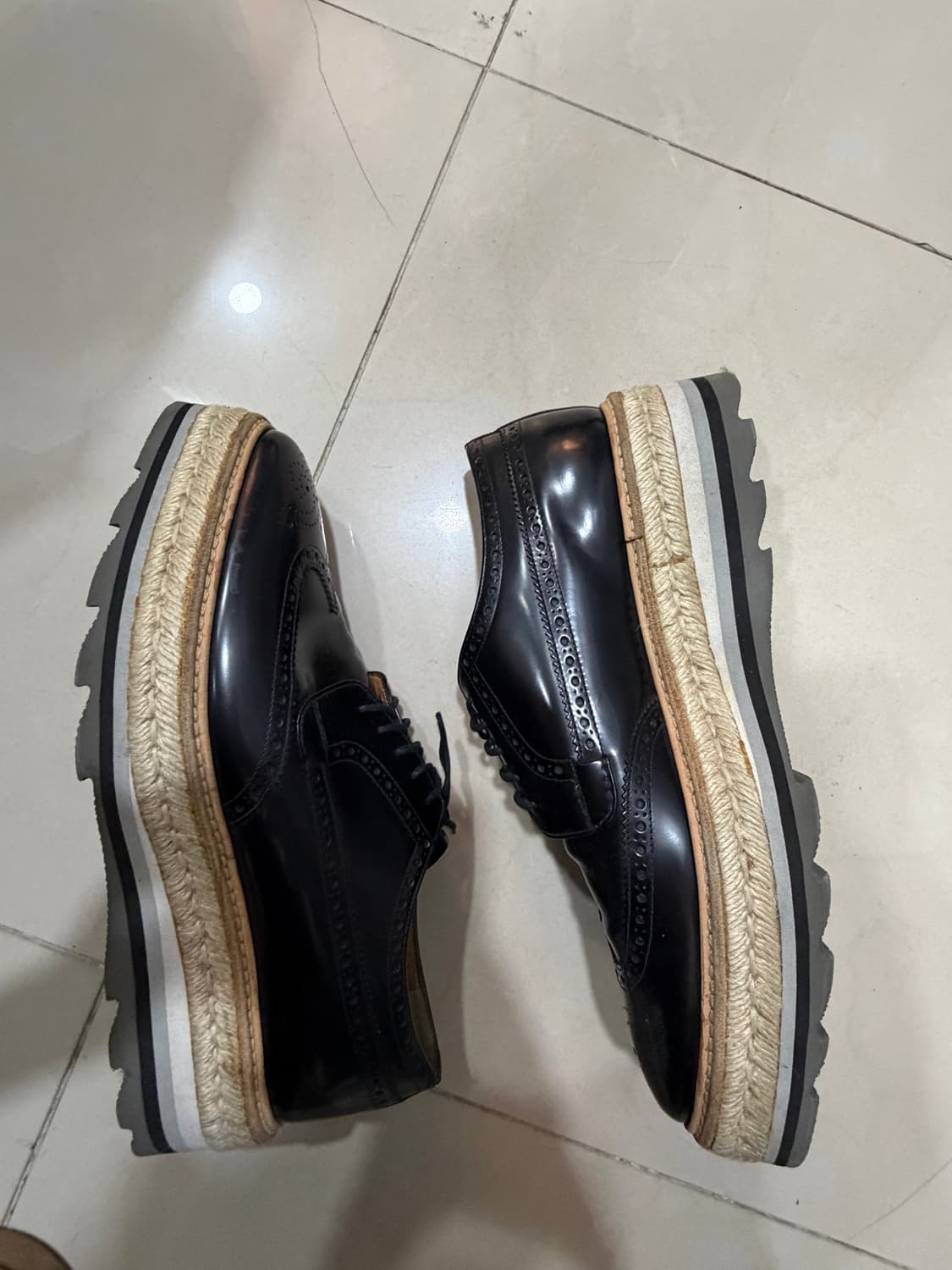 프라다 남성 윙팁 슈즈 상품이미지2