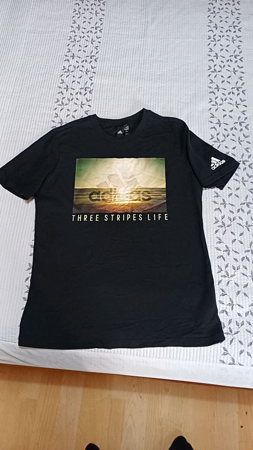 아디다스 반팔 100 가슴51 기장68 상품이미지1