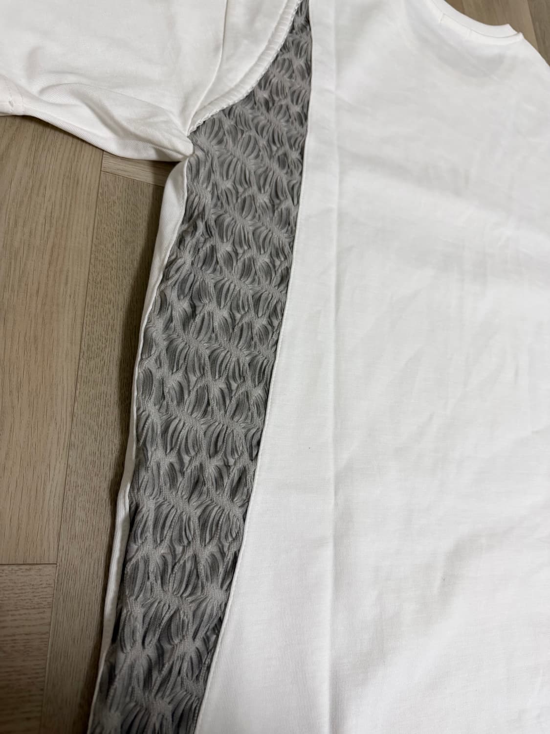 XLIM 엑슬림 EP.7 Synopsis 01 T-Shirt White 상품이미지4