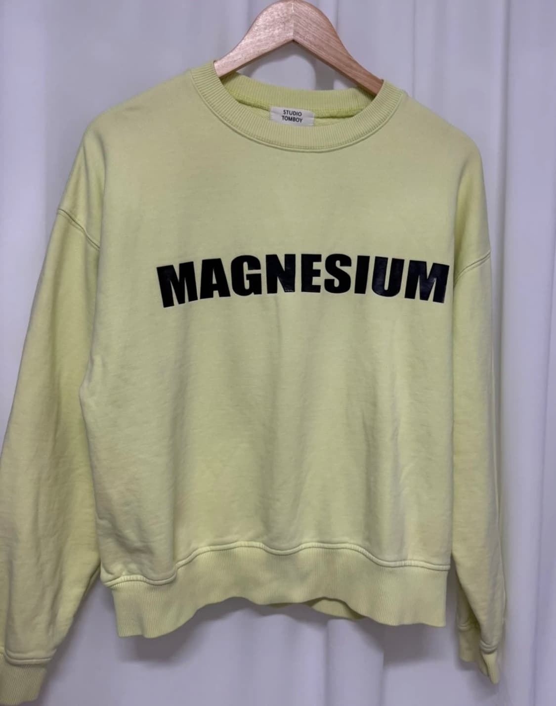 스튜디오톰보이 소유 맨투맨 상품이미지3