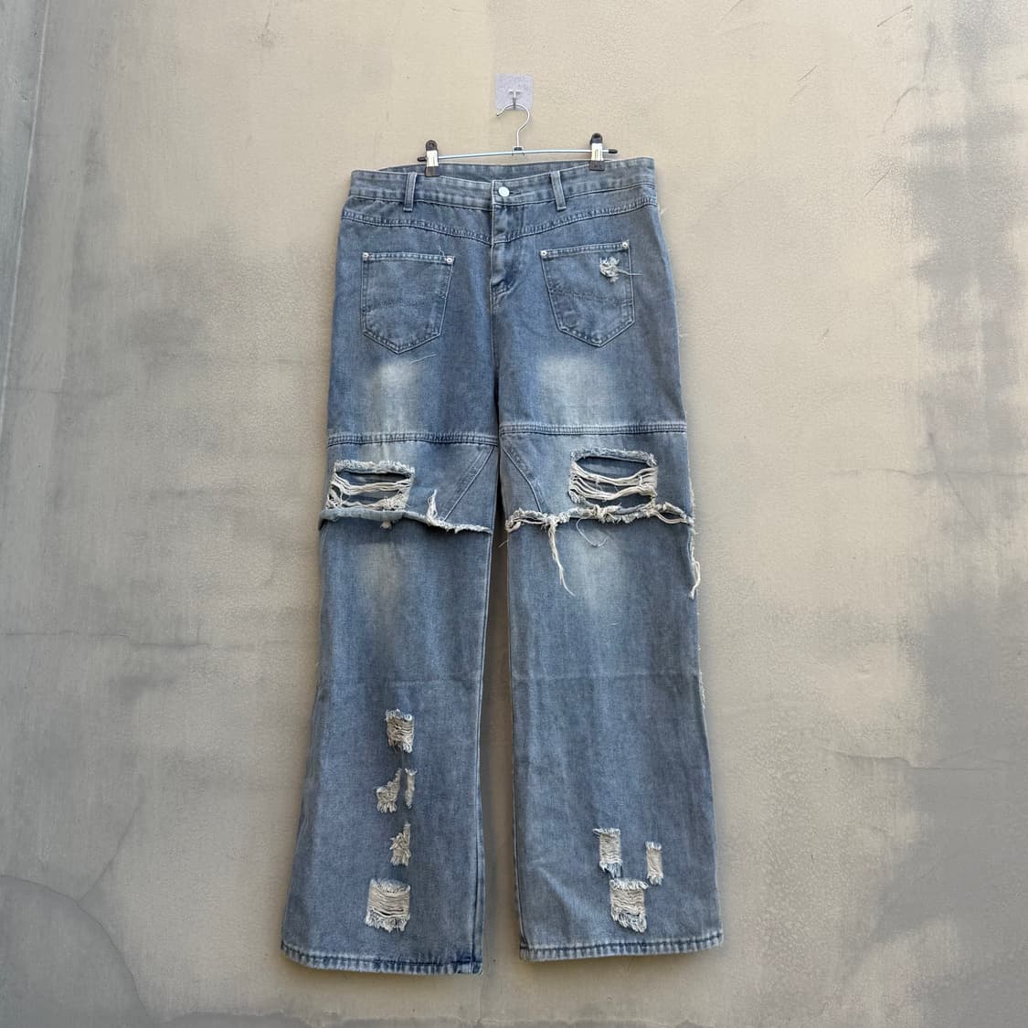 Layered Double-Knee Distressed Denim 상품이미지1