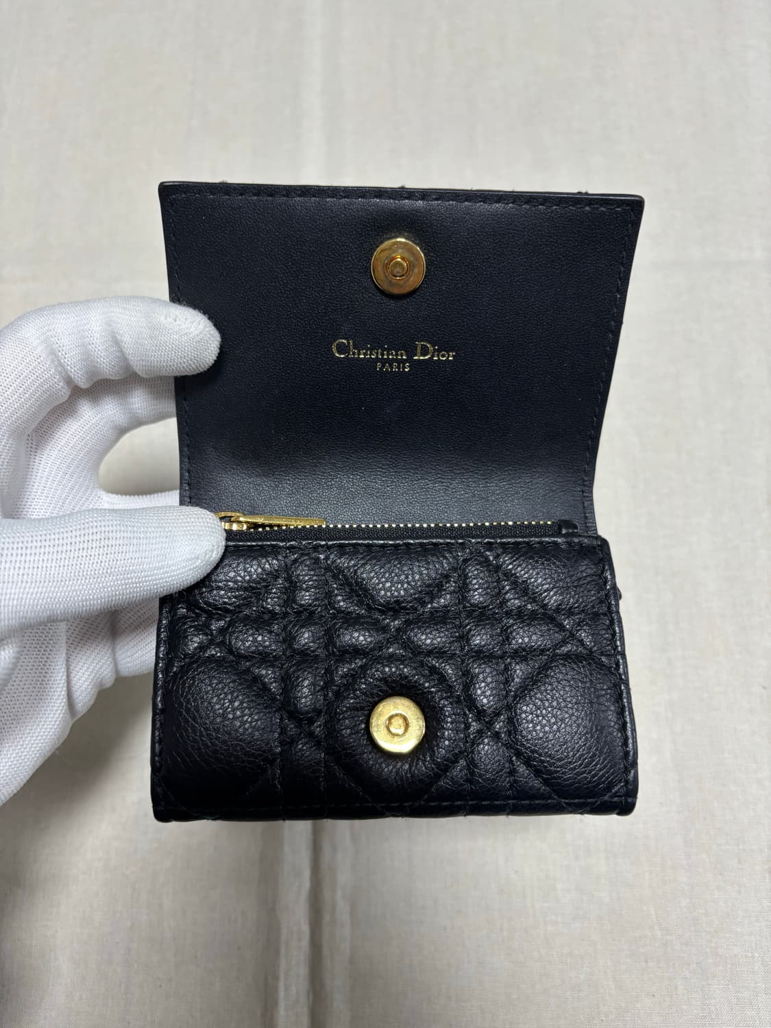 디올 카로 글리신 까나쥬 여성지갑  상품이미지7